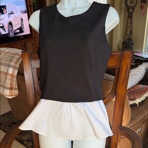 Black and White Sleeveless Top